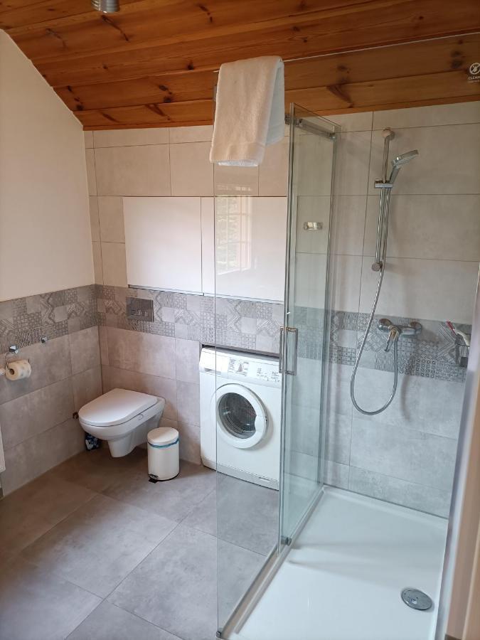 شقة Apartament Na Uboczu شكلارسكا بوريبا المظهر الخارجي الصورة